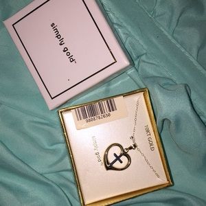 10KT gold heart cross necklace